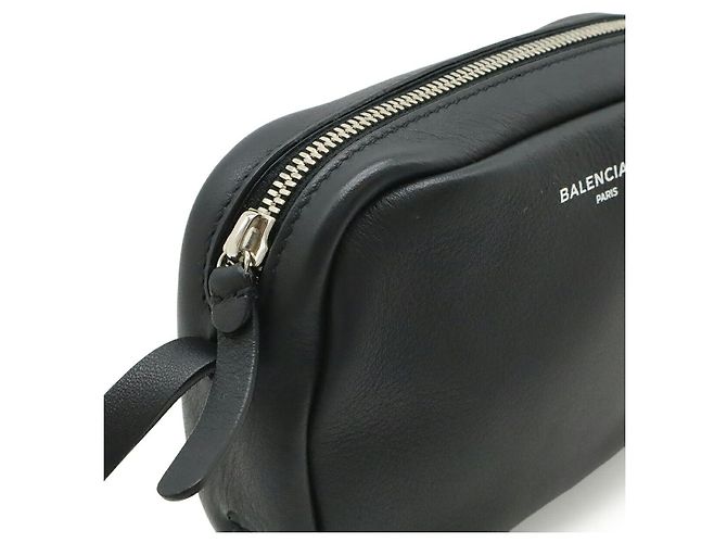 Borsa a Spalla in Pelle Balenciaga Everyday Nero - vista 6