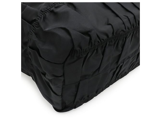 Borsa Tote in Nylon Pieghettato e Pelle Prada Nero - vista 3