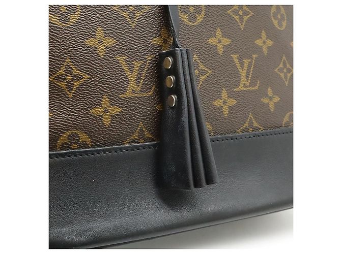 Borsa a Spalla Monogram Idole GM di Louis Vuitton Nero - vista 9