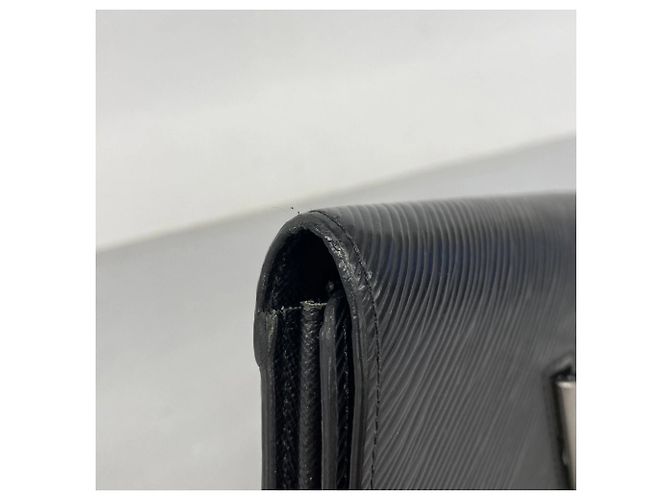 Cartera Larga Twist de Cuero Epi Louis Vuitton Negro - vista 6
