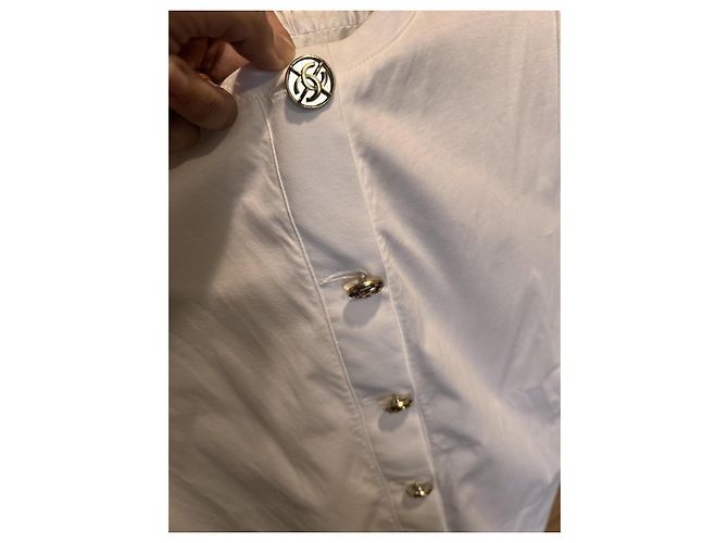 Camiseta de algodón blanca Chanel con botones dorados Blanco - vista 19