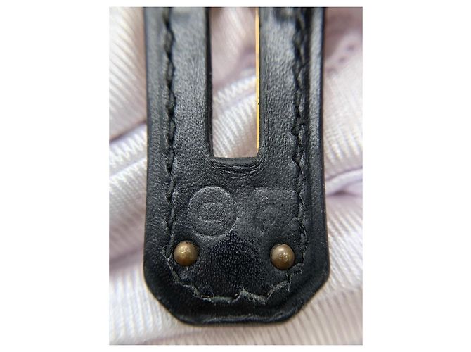 Hermès Kelly 28 in pelle nera e oro Nero - vista 8