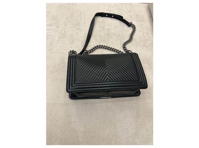 Chanel Boy Flap Borsa a spalla in pelle di agnello trapuntata argento Nero - vista 9