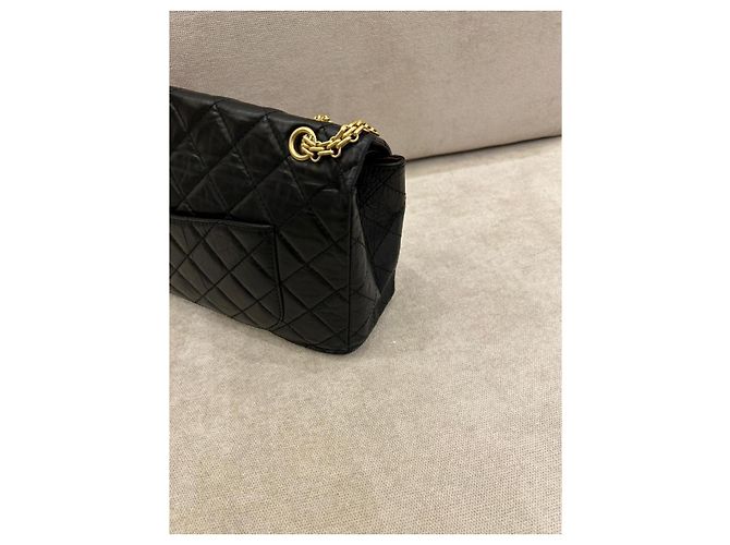 Chanel 2.55 Borsa a tracolla in pelle nera trapuntata con finiture dorate Nero - vista 4
