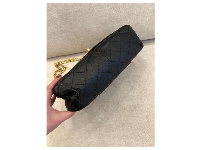 Chanel 2.55 Borsa a tracolla in pelle nera trapuntata con finiture dorate Nero - vista 7