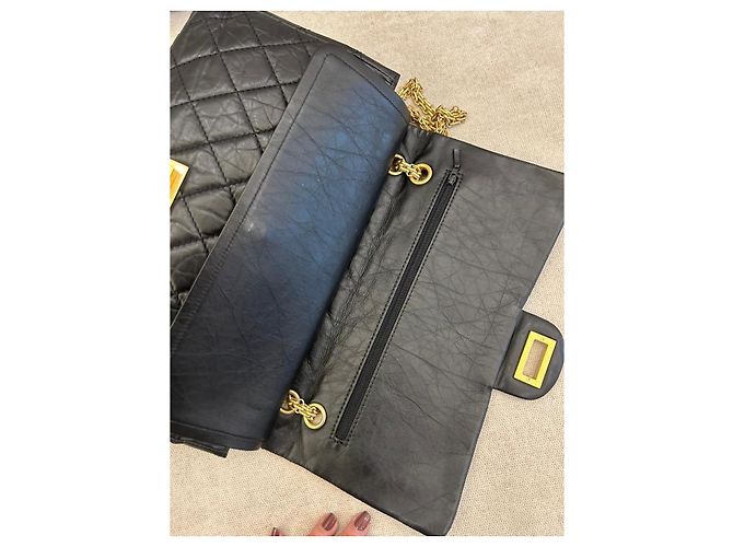 Chanel 2.55 Borsa a tracolla in pelle nera trapuntata con finiture dorate Nero - vista 8