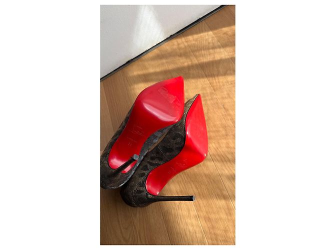 Christian Louboutin Décolleté Louboutin in pelle metallizzata leopardata - vista 3