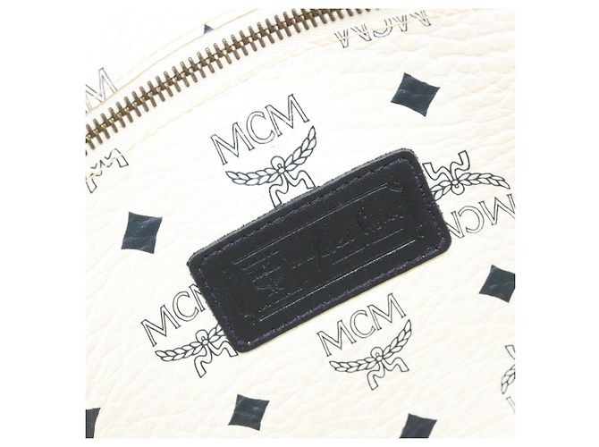 Borsa Tote Vicetos Logogram MCM in PVC Bianco e Oro Auth YKZ1154 D'oro - vista 17