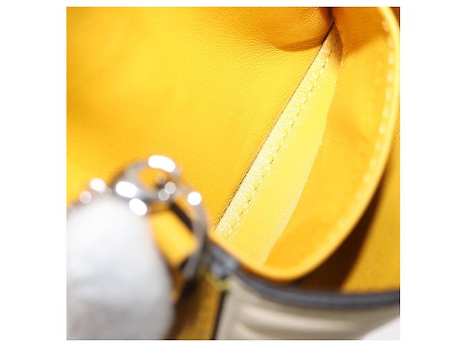 Borsa Mini Mamma Baguette FENDI Nappa Dragonite FRGMT x POKMON Auth 158607SM - vista 28