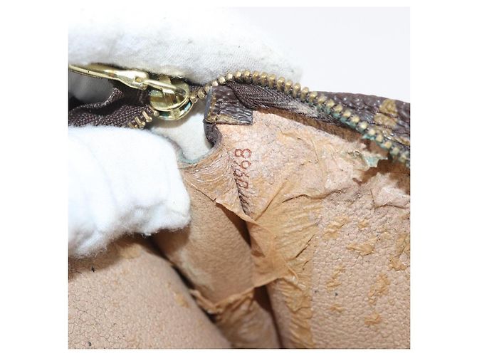 LOUIS VUITTON Bolsa de Accesorios Monogram Bucket GM Auth ARZ883 Monograma - vista 12