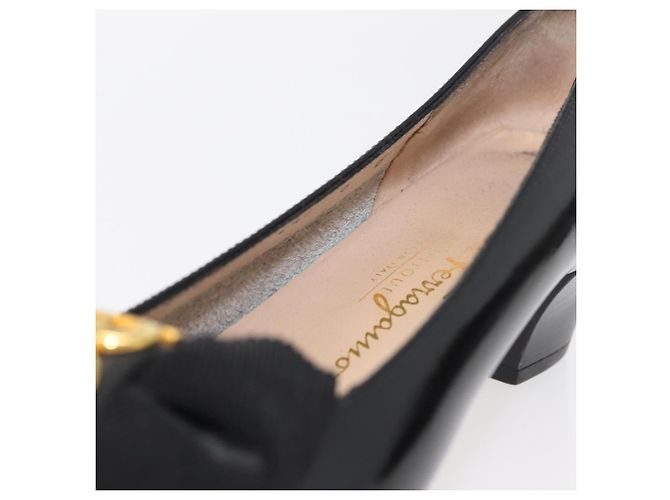Salvatore Ferragamo Décolleté in Pelle 6 Nero Auth 174618A - vista 15