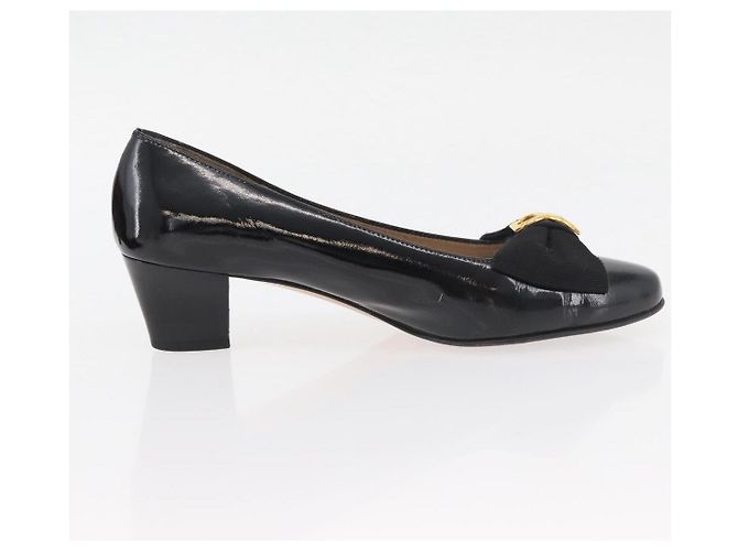 Salvatore Ferragamo Décolleté in Pelle 6 Nero Auth 174618A - vista 22