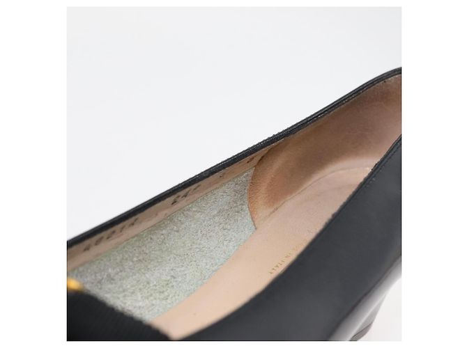 Salvatore Ferragamo Décolleté in Pelle 6 Nero Auth 174618A - vista 32