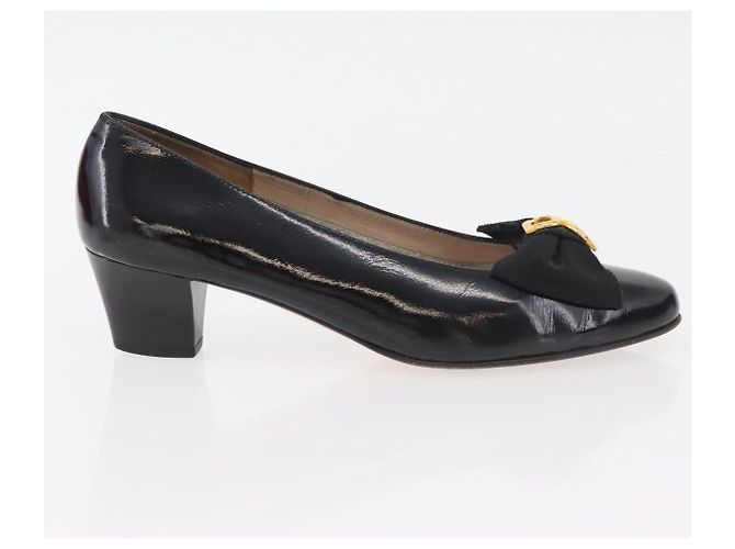 Salvatore Ferragamo Décolleté in Pelle 6 Nero Auth 174618A - vista 4
