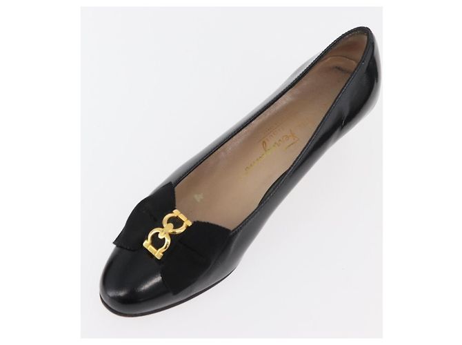 Salvatore Ferragamo Décolleté in Pelle 6 Nero Auth 174618A - vista 6