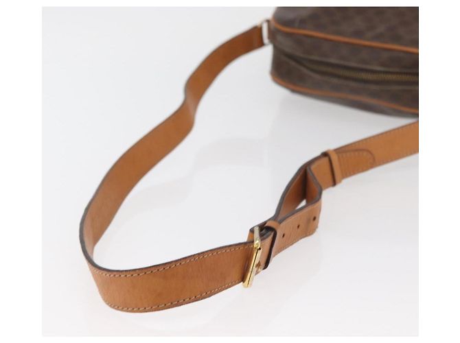 Céline Borsa a spalla circolare in tela Macadam CELINE in pelle PVC marrone e oro Auth BAZ708 D'oro - vista 7