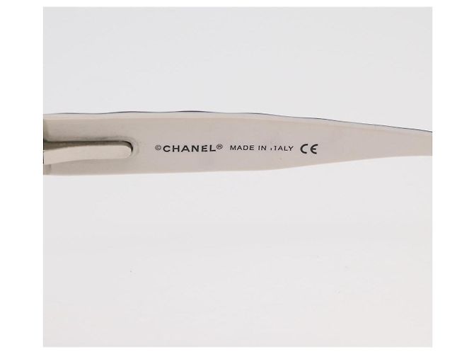 Occhiali da sole CHANEL in plastica Viola CC Auth ka3691A Porpora - vista 11
