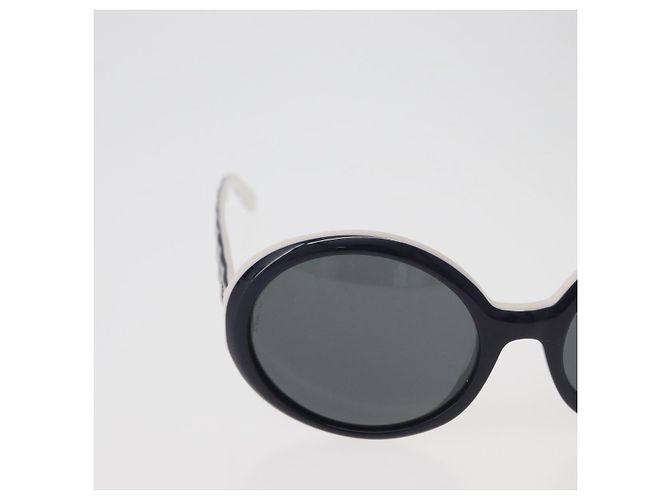 Occhiali da sole CHANEL in plastica Viola CC Auth ka3691A Porpora - vista 3