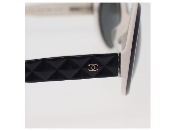 Occhiali da sole CHANEL in plastica Viola CC Auth ka3691A Porpora - vista 6