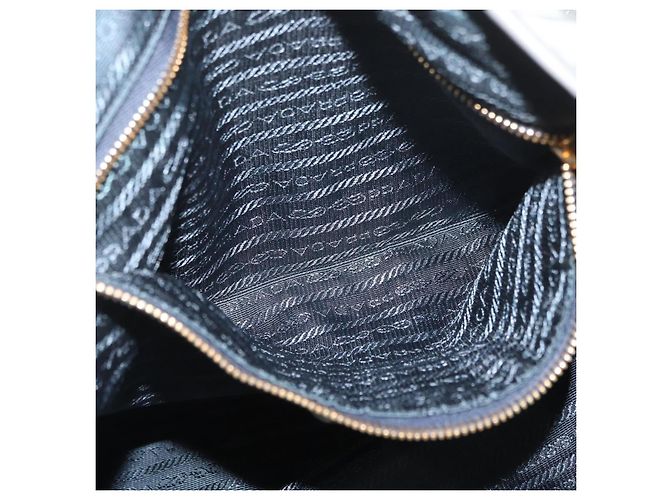 Borsa Tote PRADA in nylon grigio oro Auth ka3714A Marrone D'oro - vista 21