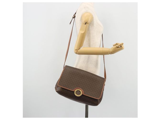 Céline Borsa a spalla circolare in tela Macadam CELINE in pelle PVC marrone oro Auth YKZ1025 D'oro - vista 24