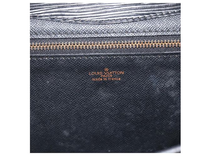 LOUIS VUITTON Clutch Epi Montaigne 27 Nero M52652 Auth LV ka3686 - vista 17