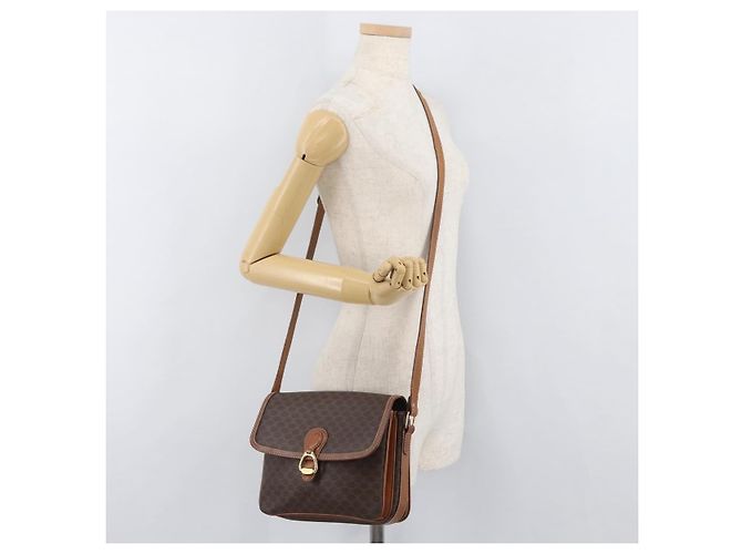 Céline Borsa a Spalla in Tela Macadam CELINE in Pelle PVC Marrone Oro Auth ka3754 D'oro - vista 24