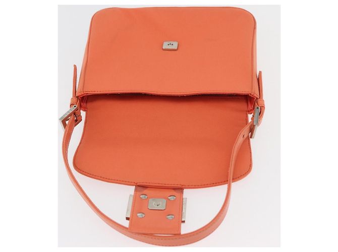 Borsa a Spalla FENDI Mamma Baguette Jersey Arancione Oro Auth am11272A D'oro - vista 10