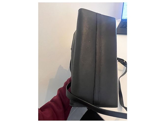 Prada Esplanade Handtasche aus schwarzem Leder - Ansicht 7