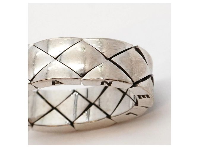 Anello Band Matelassé Chanel in Oro Bianco 18K - vista 9