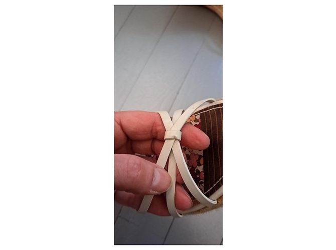 Sandali con zeppa Louis Vuitton Pelle Eggshell Bianco sporco - vista 8