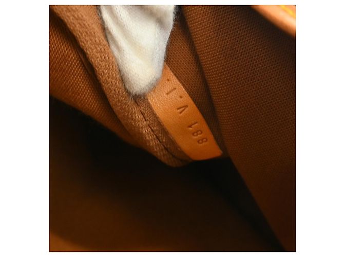 Borsa Saumur Louis Vuitton in tela Monogram 43 Marrone - vista 5