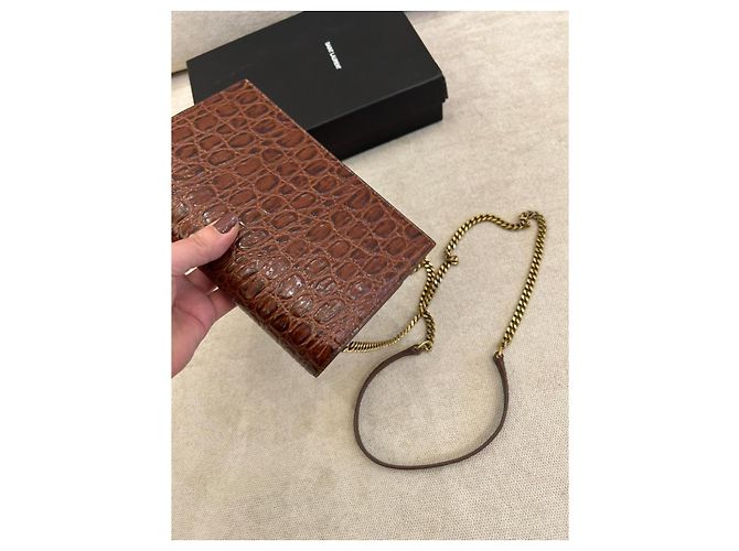 Yves Saint Laurent Saint Laurent Borsa Kate Chain Pelle Pressa Coccodrillo Marrone - vista 8