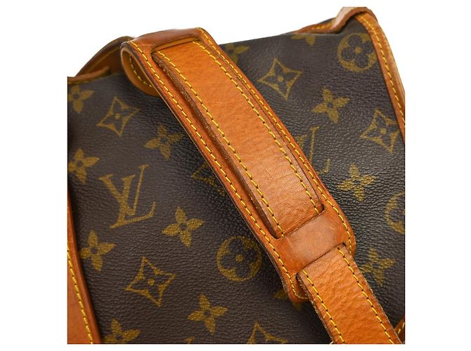 Louis Vuitton Saumur Monogram Canvas 35 Marrom - vista 6