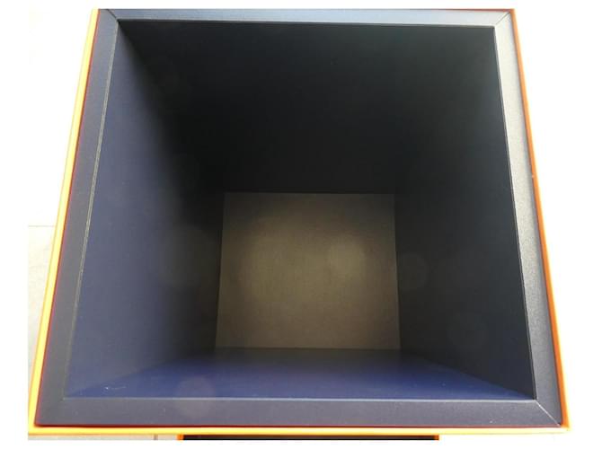 boîte hermès bleue pour sac à main hermès commande spéciale VIP Orange - vue 3