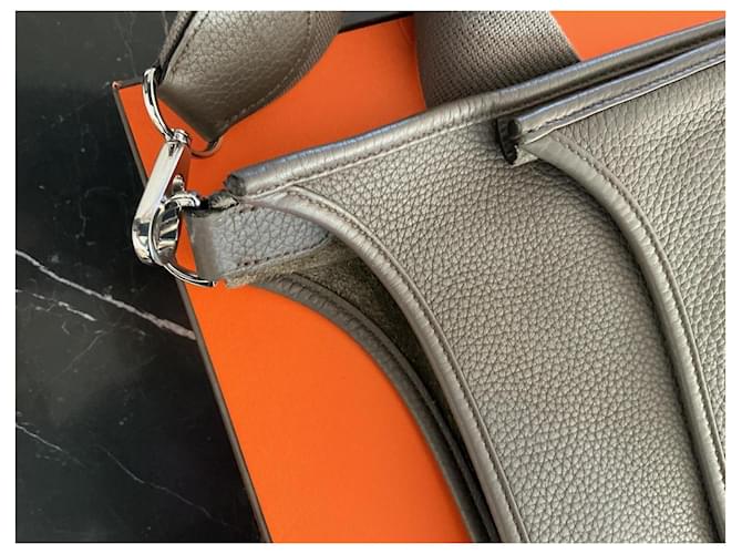Hermès Borsa Hermes Modello Evelyne 33 Grigio - vista 11