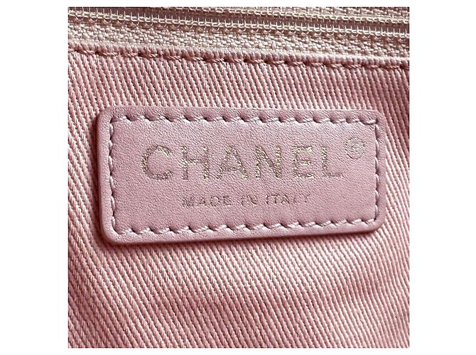 Borsa a Spalla Chanel Deauville MM in Tweed Rosa - vista 11