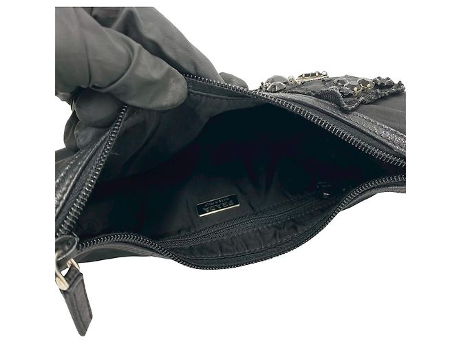 Borsa a spalla in tessuto nero con perline Prada Bear per la sera - vista 4