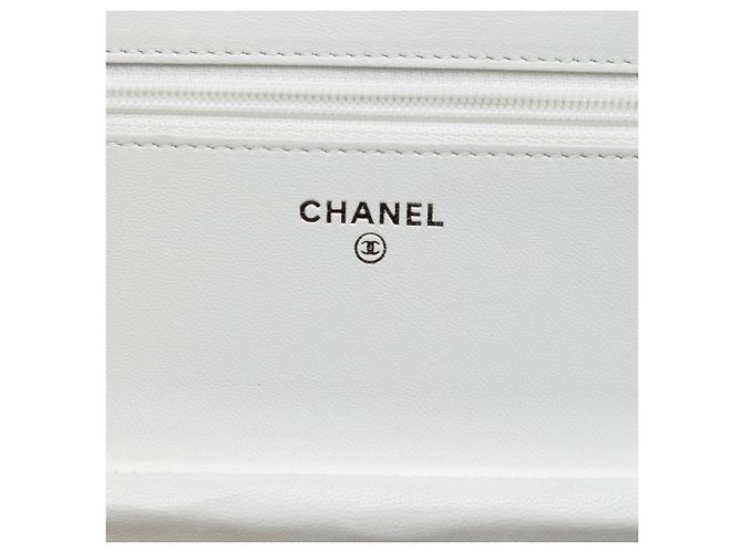 Wallet On Chain Portafoglio Chanel in tweed rivestito marrone con catena CC Beige - vista 5