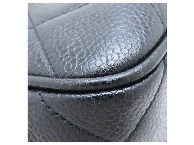 Borsa a spalla Chanel in caviar trapuntato nero con tasca frontale CC - vista 26