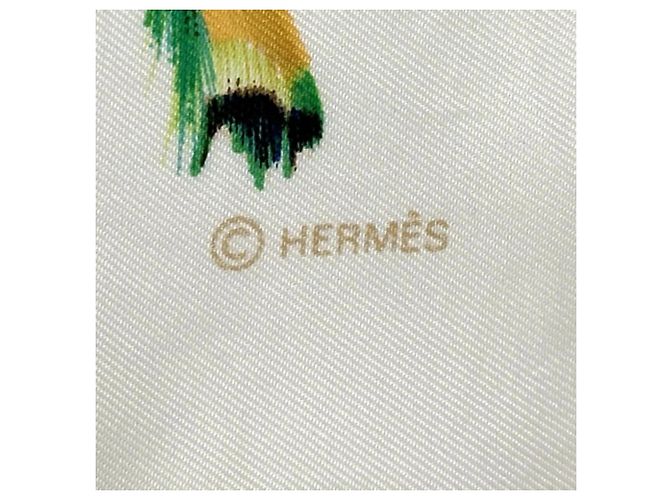 Bufanda de seda Hermès - PLUMES de Henride Linares Blanco Crudo - vista 3