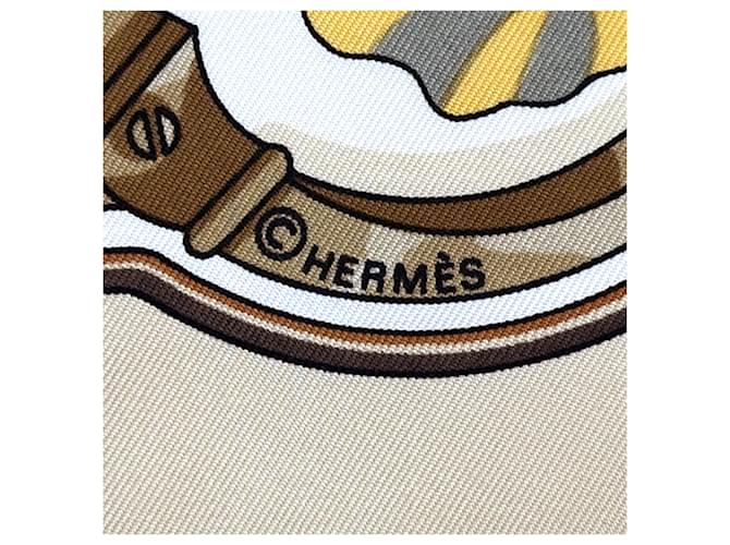 Silk In Sciarpa in seta beige Hermès - vista 4