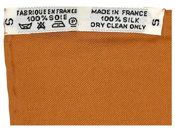 Silk In Foulard in seta Carre 90 di Hermès Multicolore Arancione - vista 5