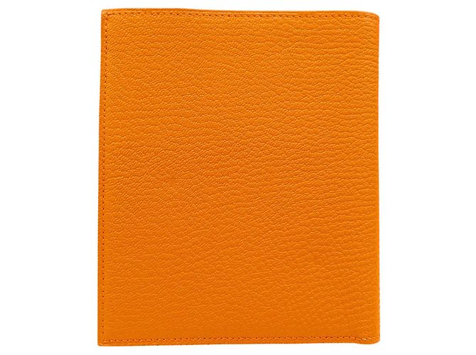 Billetera bi-fold compacta Evelyne de Hermès en naranja - vista 2