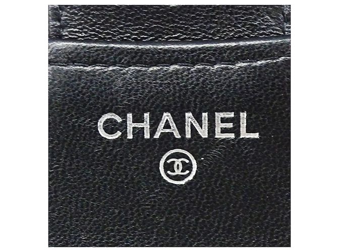 Chanel Schwarze Matelassé Lammleder Trifold Geldbörse - Ansicht 9