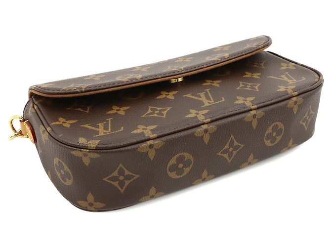 Borsa Louis Vuitton Monogram Wallet on Chain Ivy Monogramma - vista 4