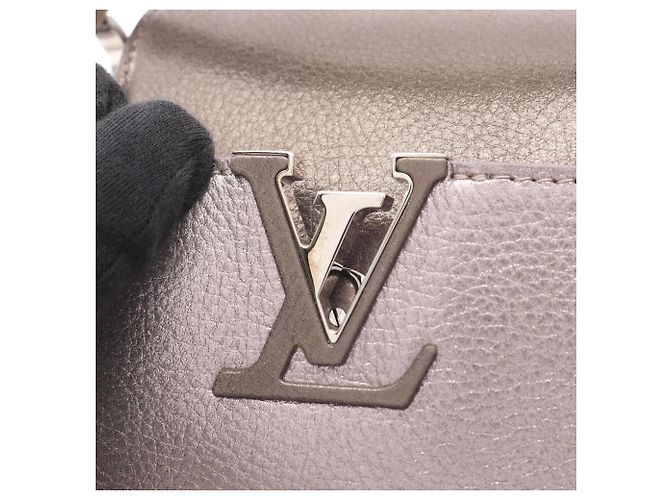 Borsa Louis Vuitton Capucines BB 2 in 1 Marrone Rosa D'oro - vista 7