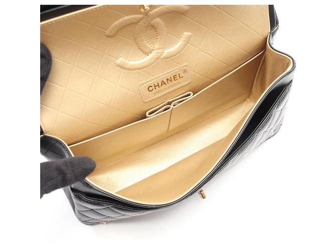 Borsa a Spalla Chanel Matelassé Double Flap Icon Charm Nero - vista 3