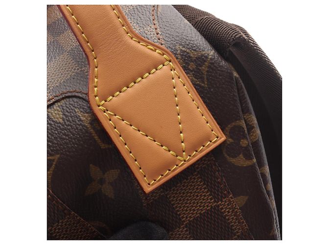 Zaino Discovery PM Louis Vuitton Marrone - vista 7