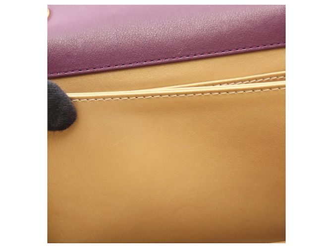 Borsa a Spalla Chanel Mini Matelassé in Pelle di Agnello Porpora - vista 11
